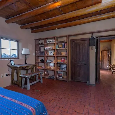 Holiday home Canyon Getaway- Courtyard, Canyon Rd & Plaza, 1br Santa Fe
